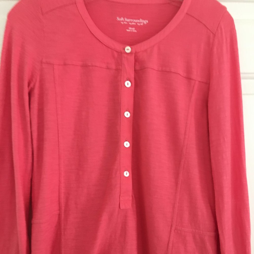 Soft Surroundings Long Sleeve Cotton Top